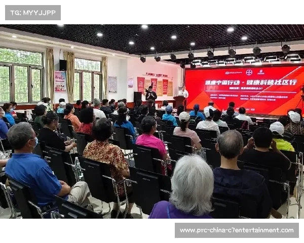 羽毛球公益课堂走进广州社区 科学挥拍课程惠及青少年与老年群体 羽毛球公益课堂走进广州社区 科学挥拍课程惠及青少年与老年群体