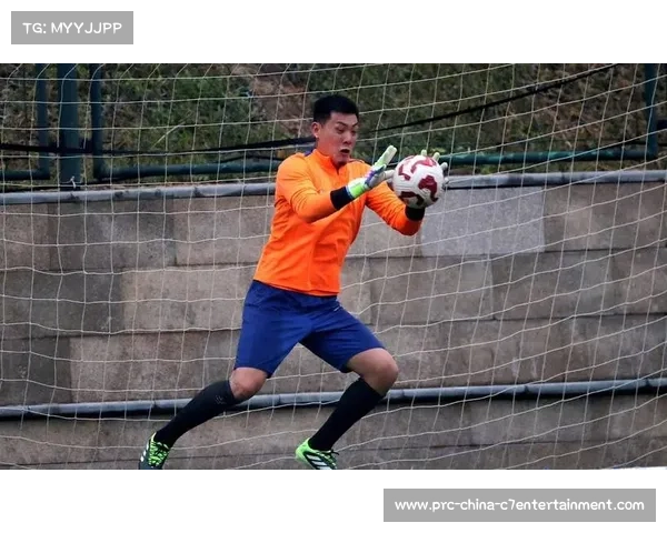 山东泰山队进攻依赖瓦科面临申花坚固防守考验 山东泰山队进攻依赖瓦科面临申花坚固防守考验