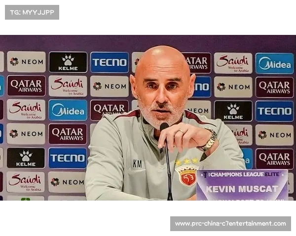 上海海港穆斯卡特优化进攻策略,强势领跑积分榜,誓言卫冕成功 上海海港穆斯卡特优化进攻策略,强势领跑积分榜,誓言卫冕成功